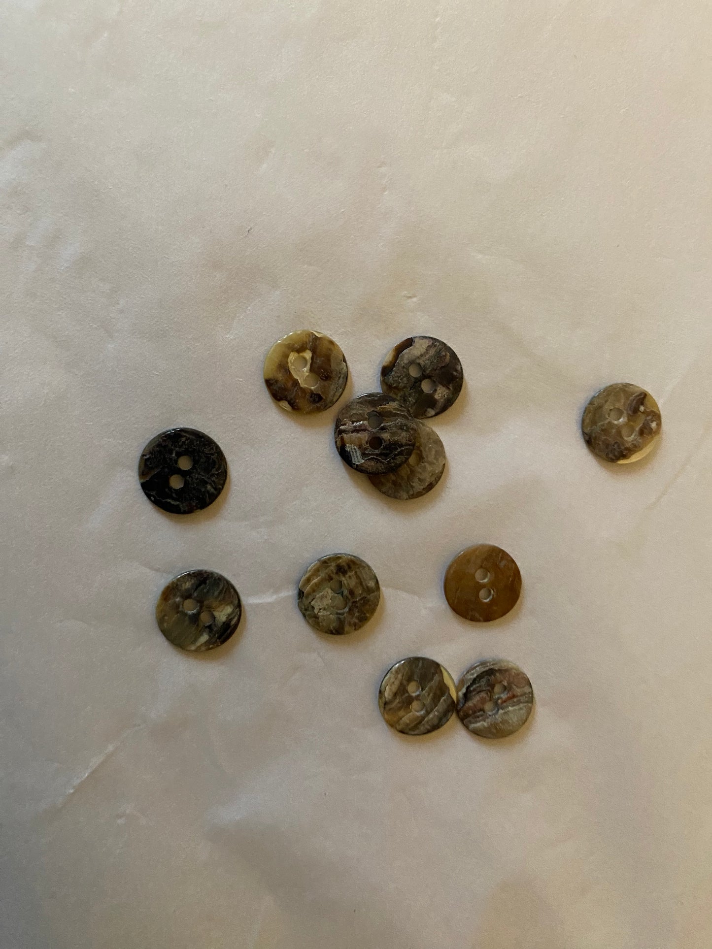 Mother of Pearl buttons DeKnofa