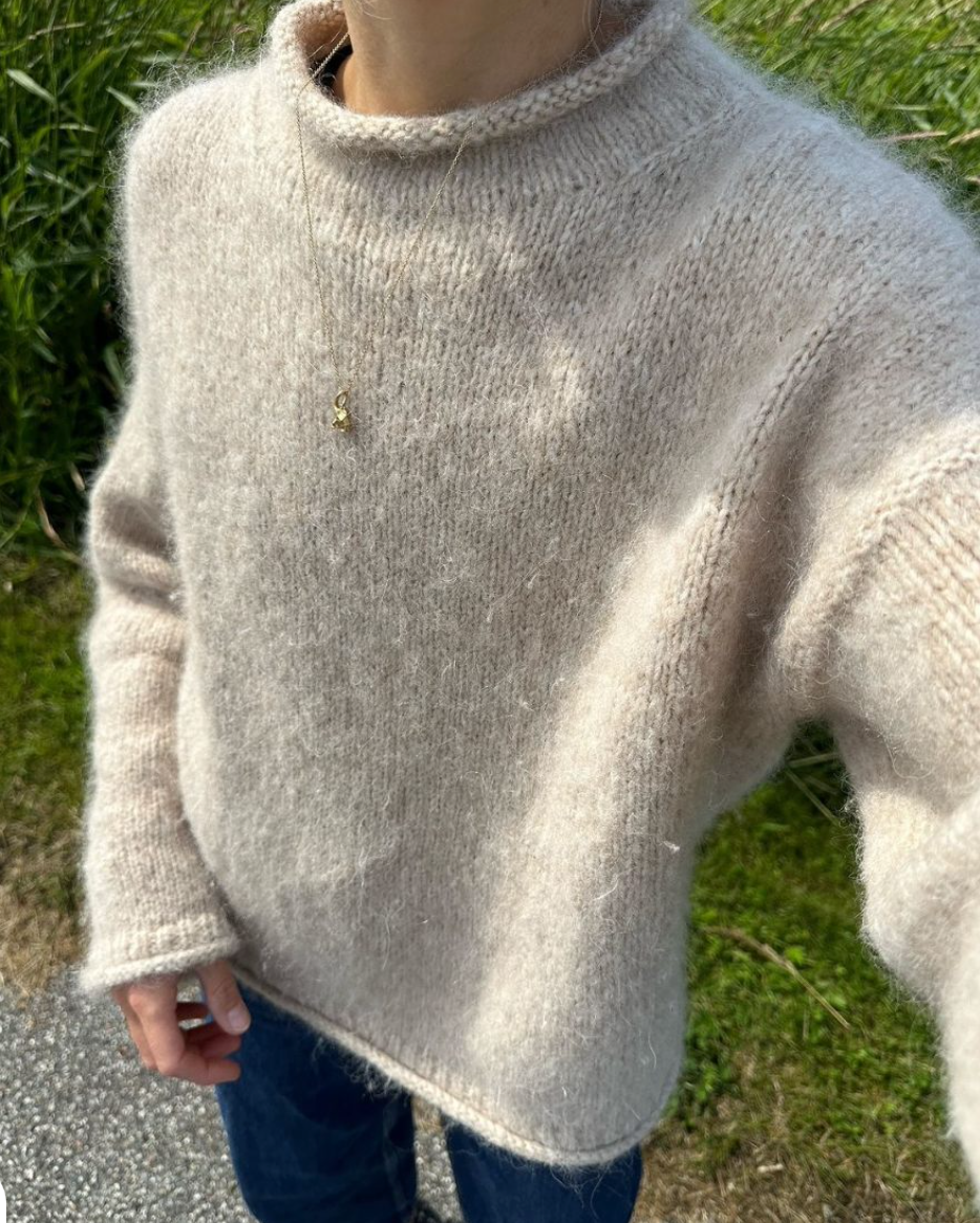 PetiteKnit Cloud sweater yarn kit