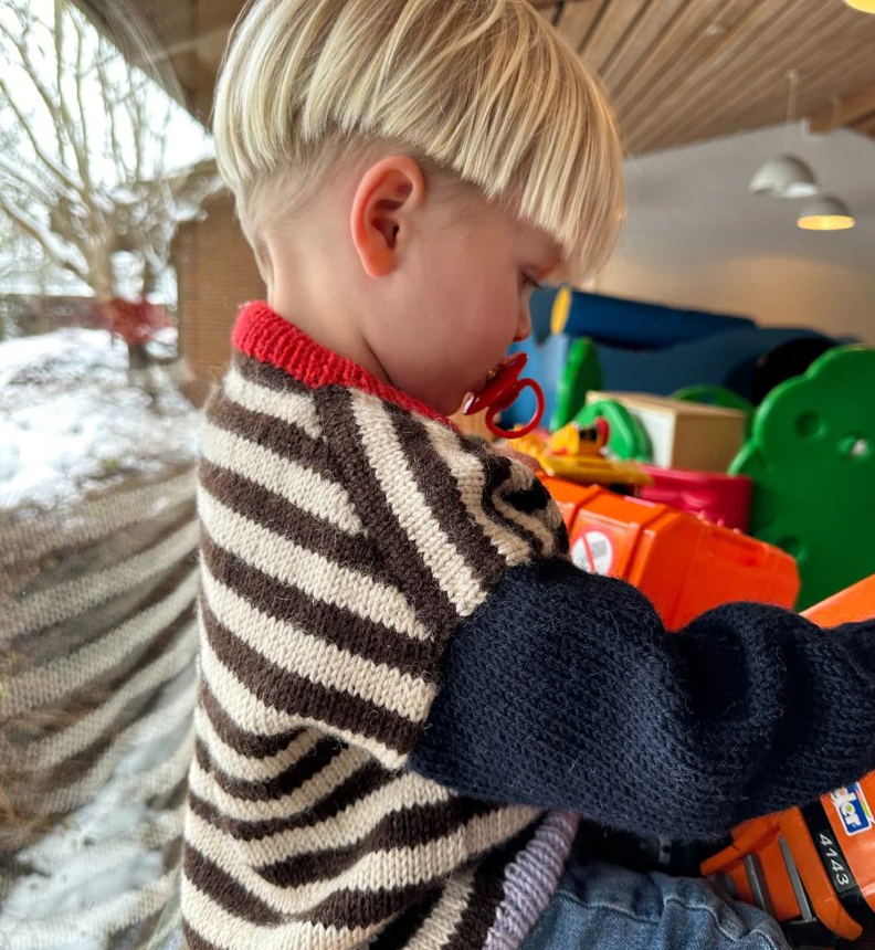 PetiteKnit Holger sweater pattern - Treasure Modern Knitting