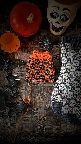 Stone Knits Spooktacular socks yarn kit Stone Knits