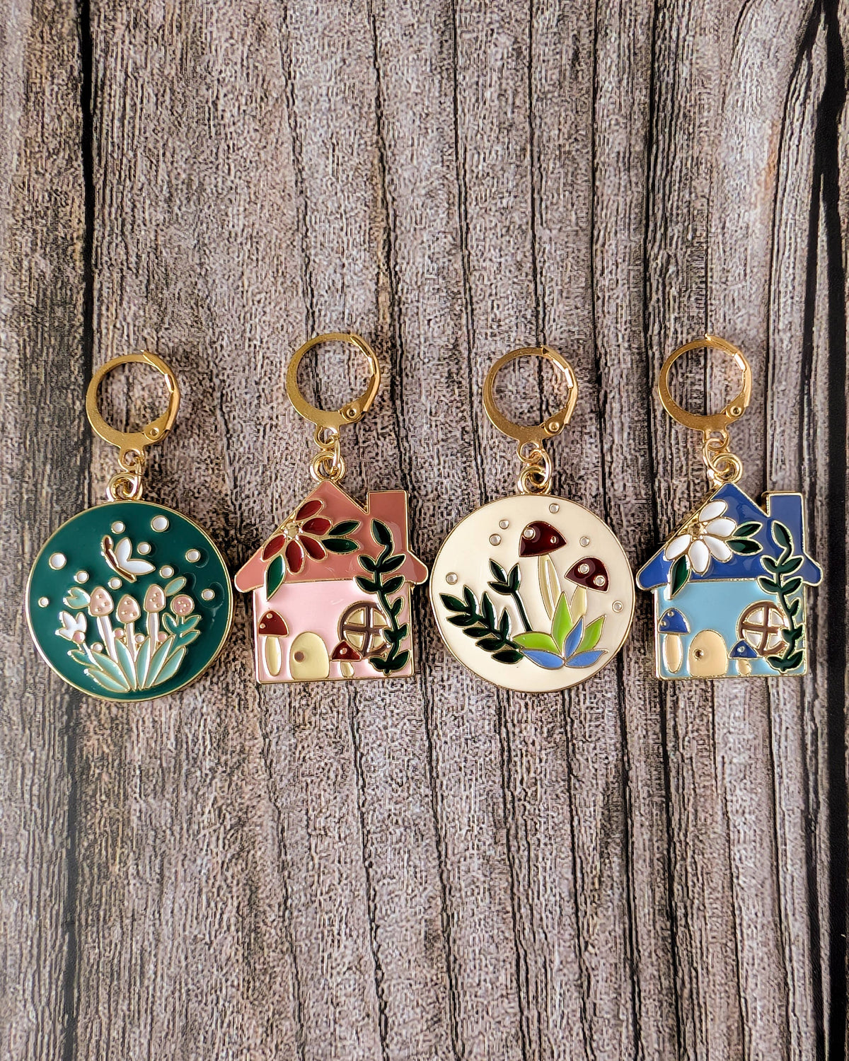 Hello Kim - Kim Chui - In the undergrowth - Movable stitch markers