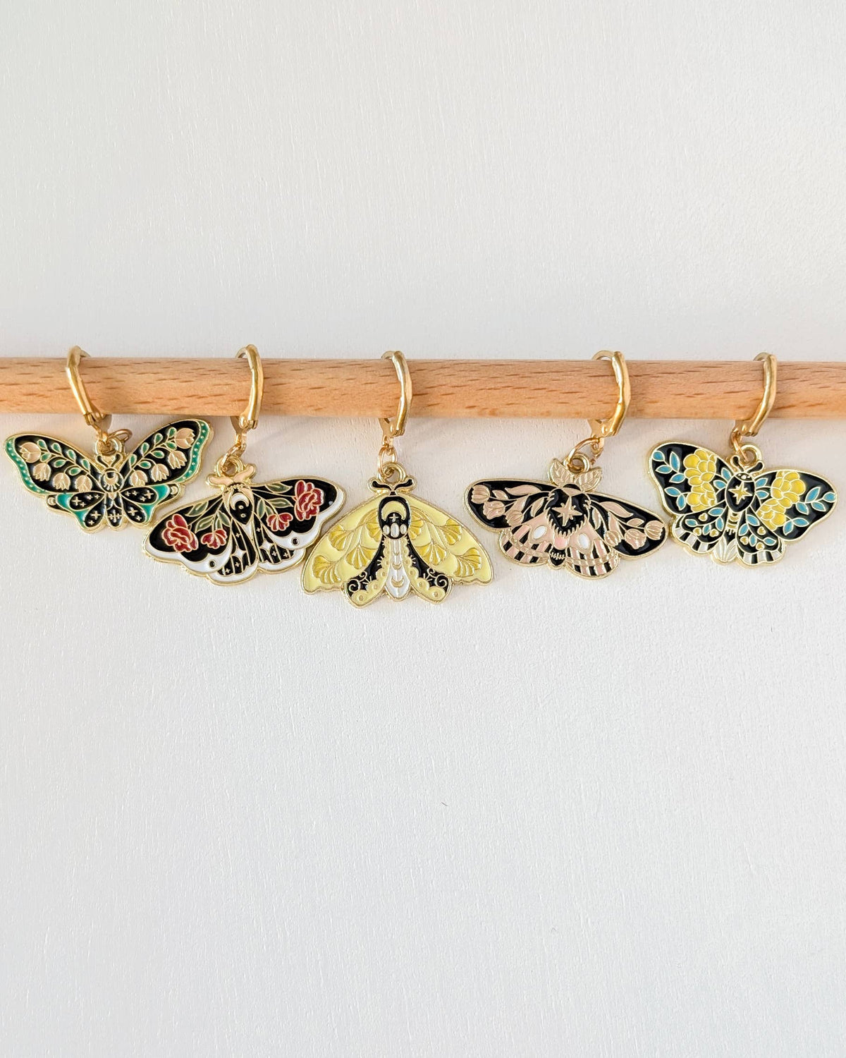 Hello Kim - Kim Chui - Butterflies - movable rings