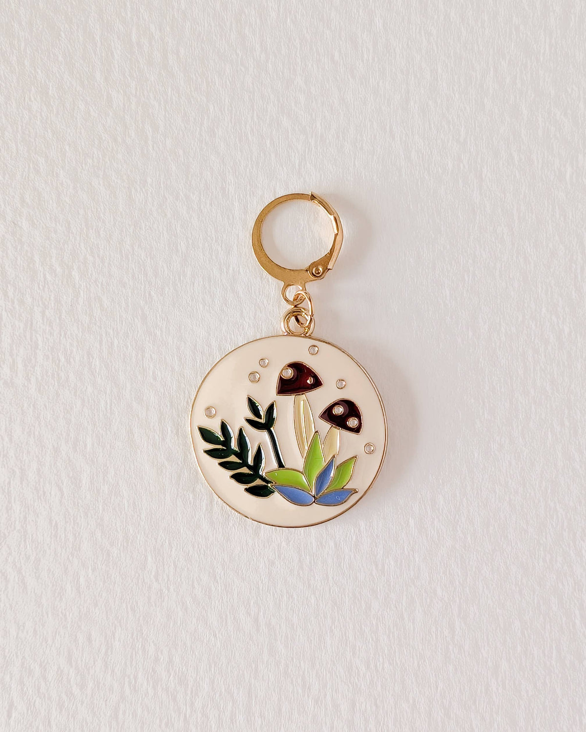 Hello Kim - Kim Chui - In the undergrowth - Movable stitch markers