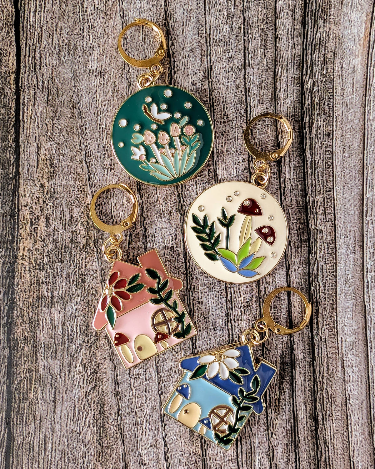 Hello Kim - Kim Chui - In the undergrowth - Movable stitch markers