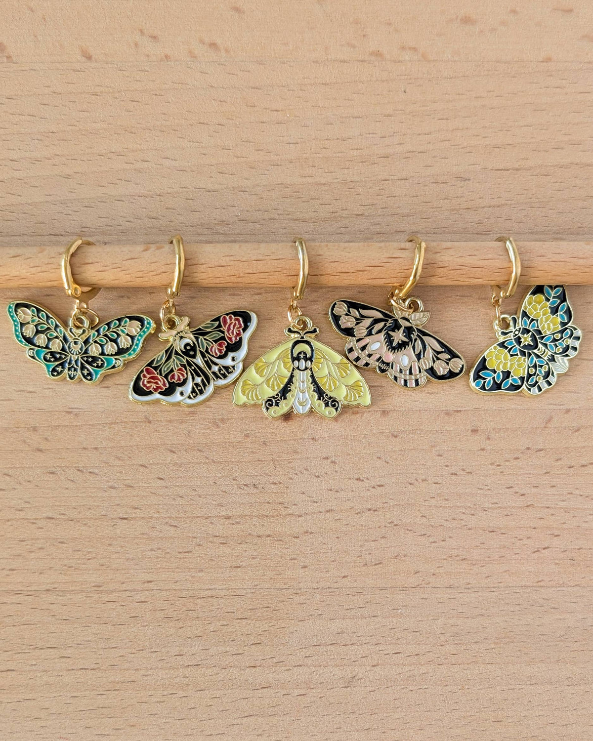 Hello Kim - Kim Chui - Butterflies - movable rings
