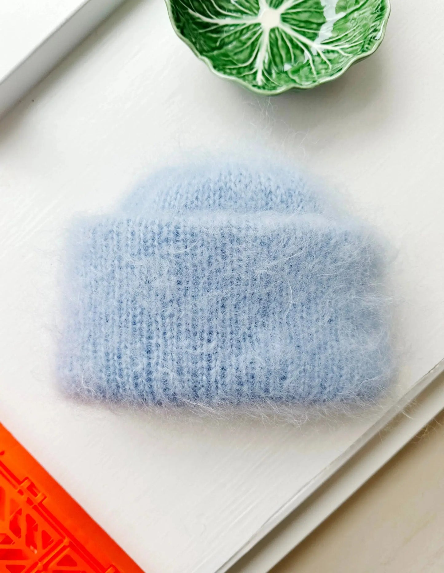 Fat Fur hat yarn kit (includes the Spektakel Strik book with 27 patterns)