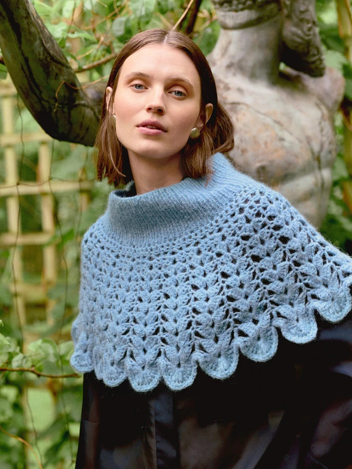Sandnes Garn Flowerfield poncho pattern