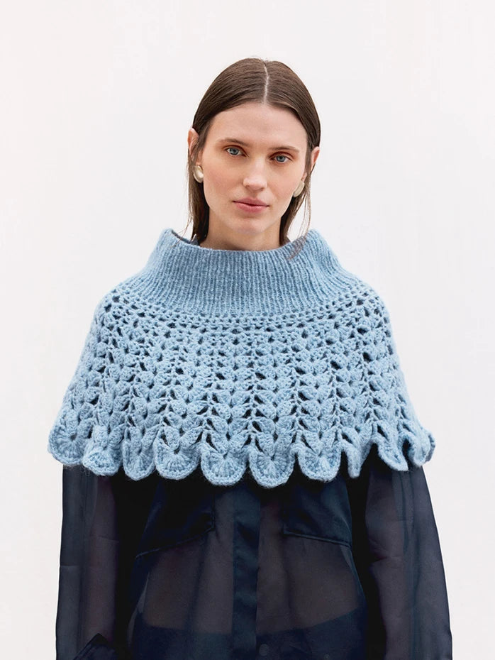 Sandnes Garn Flowerfield poncho pattern