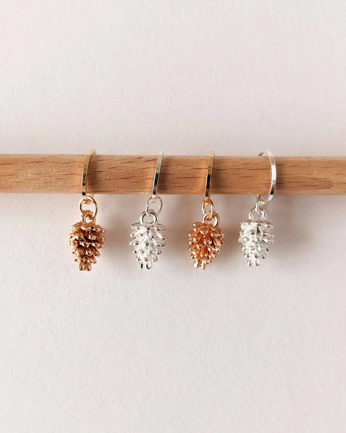 Hello Kim - Kim Chui - Pine cones - marker rings Hello Kim - Kim Chui
