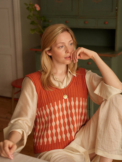Laine Magazine 29 Damson PRE-ORDERS OPEN! Laine