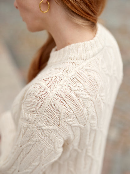 Nordic Chic: Knitting a Modern Wardrobe - Leeni Hoimela PRE-ORDER