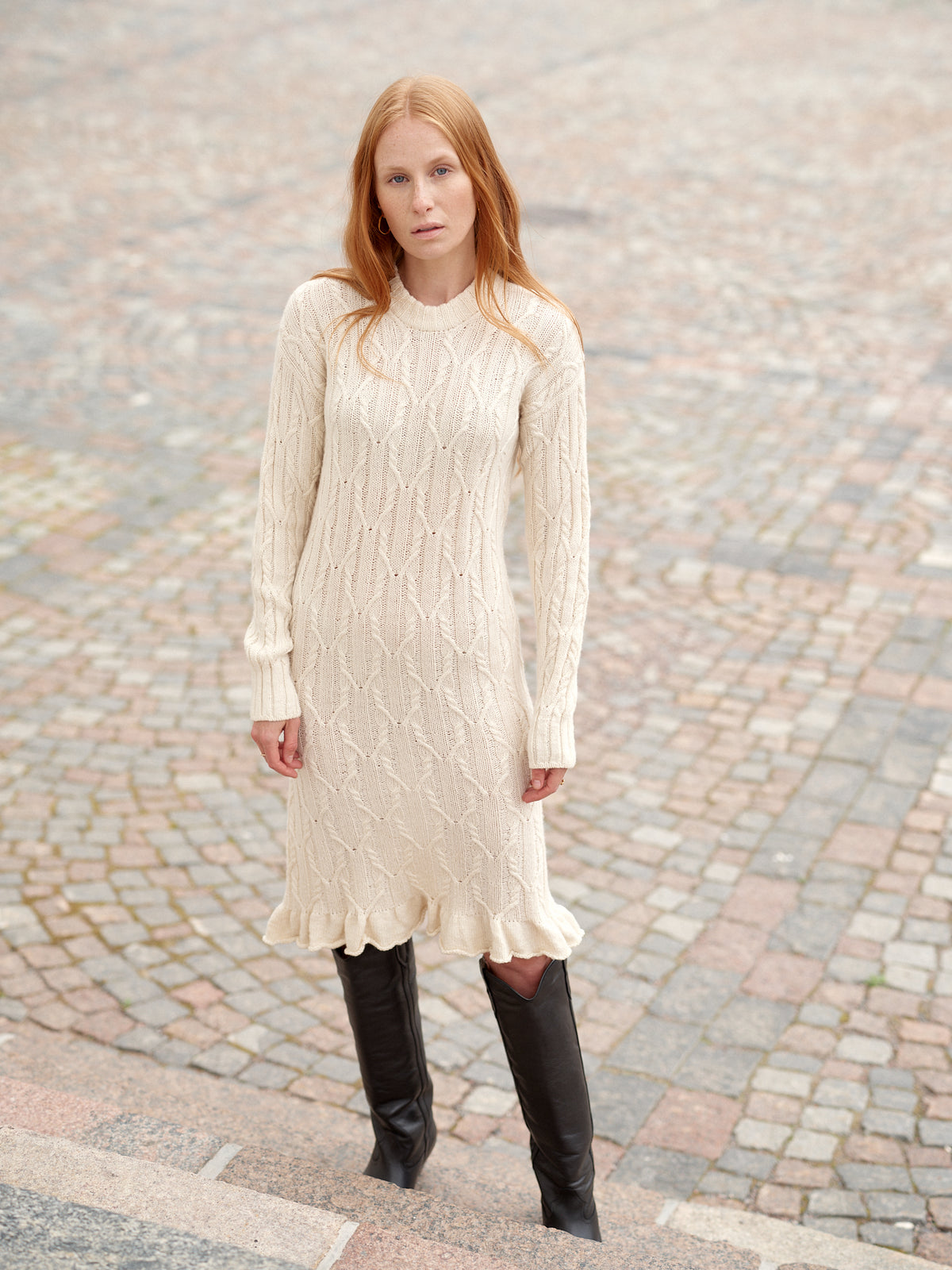 Nordic Chic: Knitting a Modern Wardrobe - Leeni Hoimela PRE-ORDER