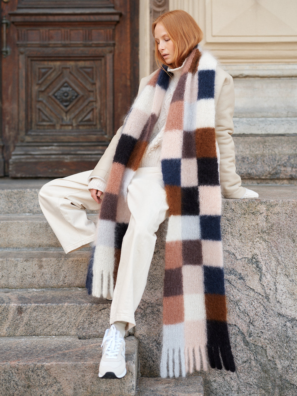 Nordic Chic: Knitting a Modern Wardrobe - Leeni Hoimela PRE-ORDER