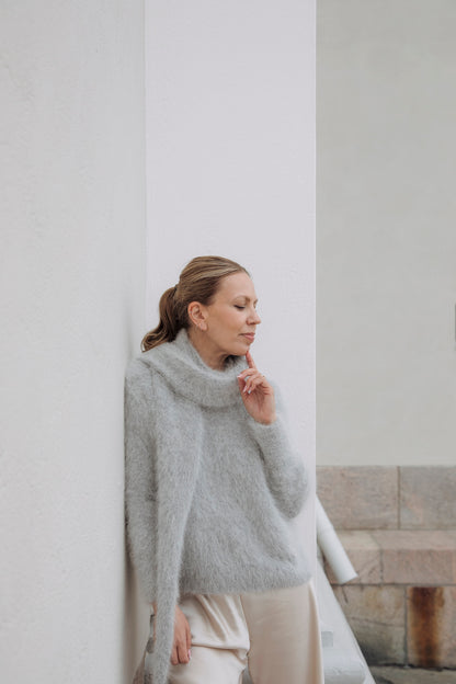 Nordic Chic: Knitting a Modern Wardrobe - Leeni Hoimela PRE-ORDER