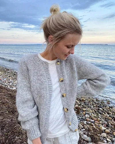 PetiteKnit Novice Cardigan - Chunky yarn kit
