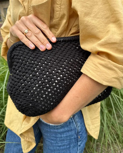 PetiteKnit Juno Clutch yarn kit - Large PetiteKnit