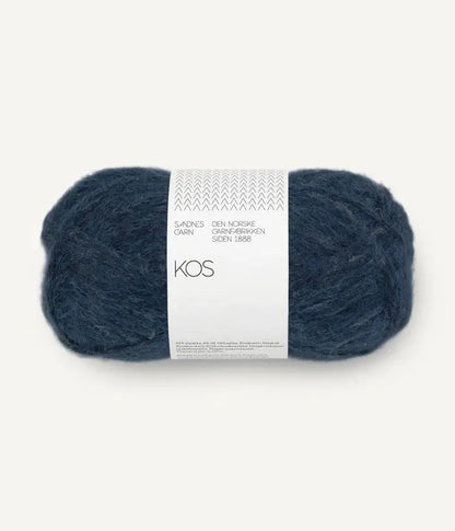 PetiteKnit Novice Cardigan - Chunky yarn kit PetiteKnit