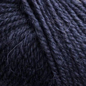 PetiteKnit Sophie Hood yarn kit - Pura Lana version without pattern