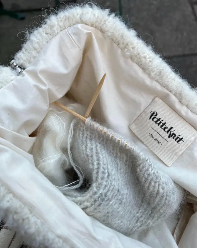 PetiteKnit Teddy Clutch pattern - Treasure Modern Knitting