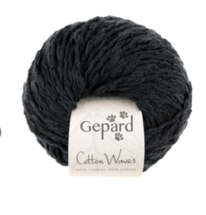 PetiteKnit Teddy Clutch yarn kit - small version in Gepard Cotton Waves