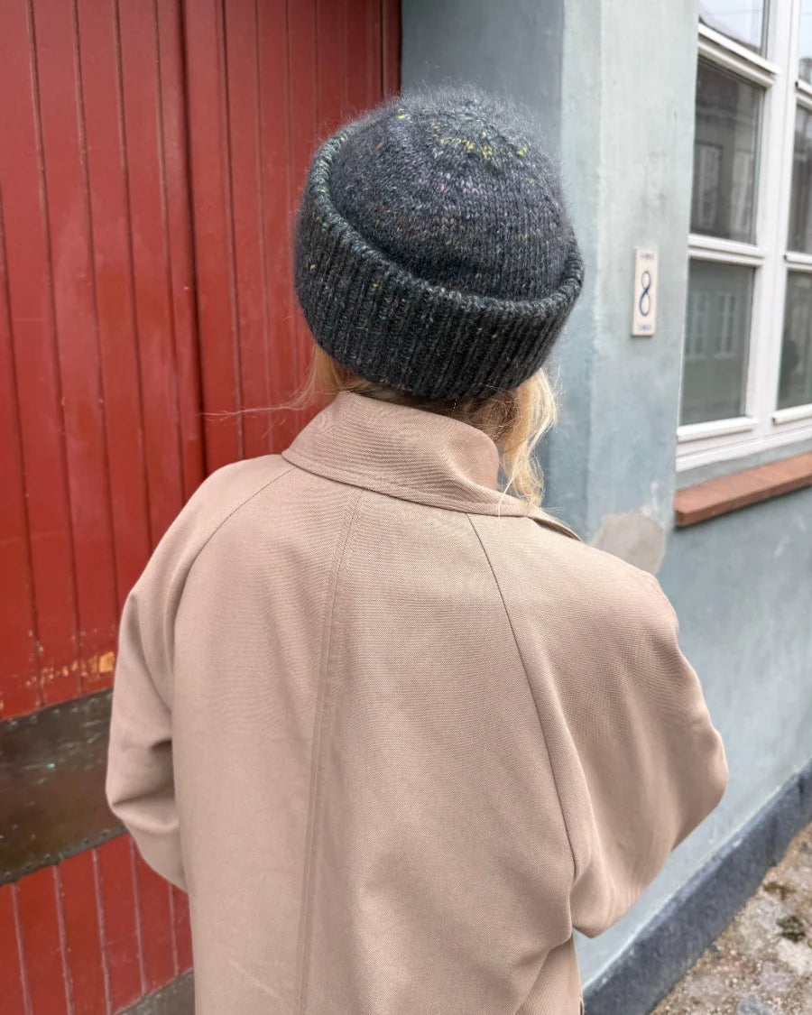 PetiteKnit Terrazzo hat pattern - Treasure Modern Knitting