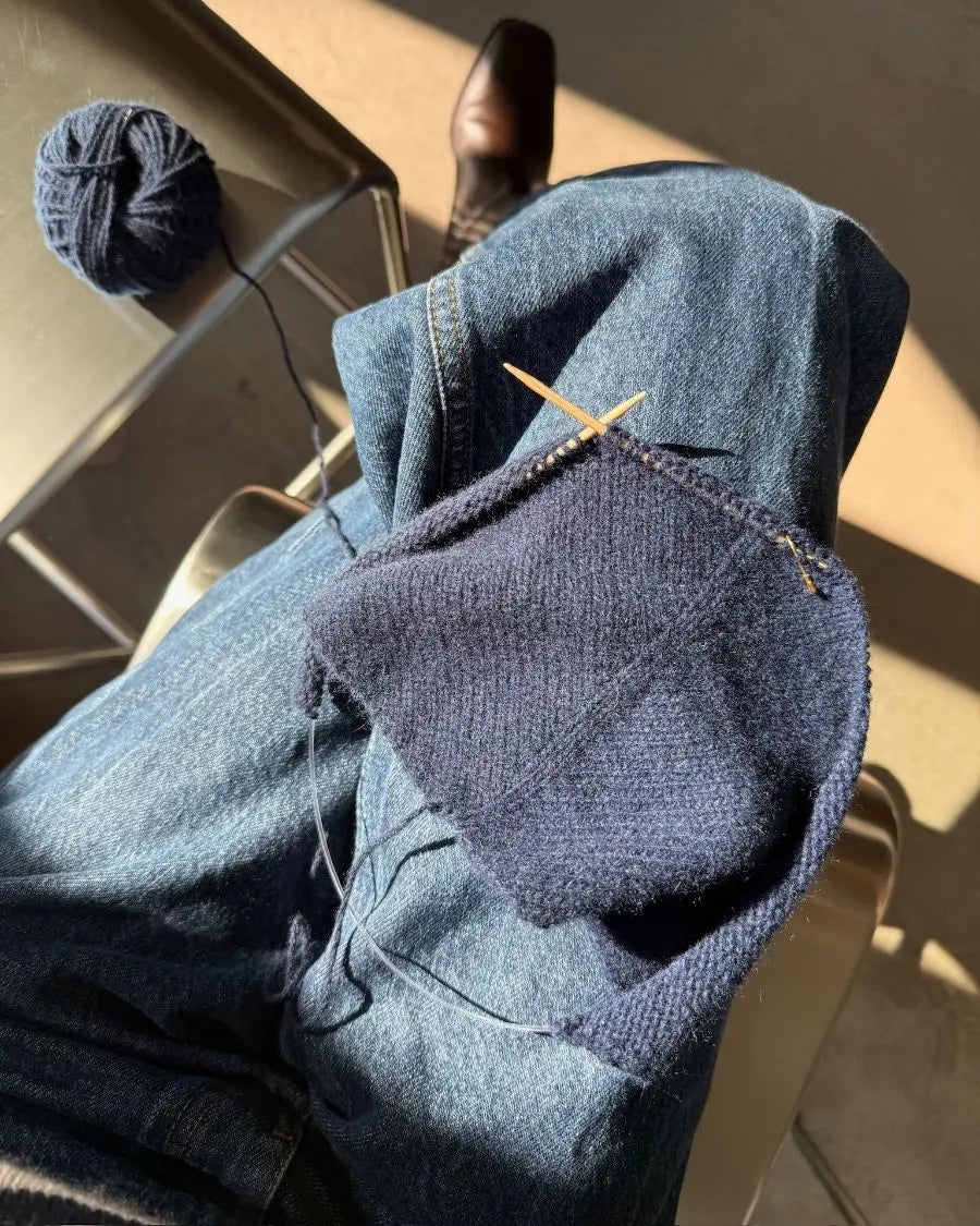 PetiteKnit Uma scarf yarn kit - Treasure Modern Knitting