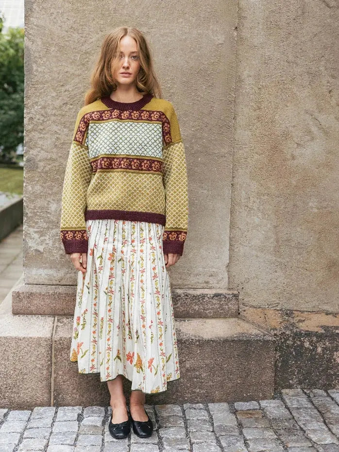 Sandnes Garn Blomengenser sweater pattern Sandnes Garn