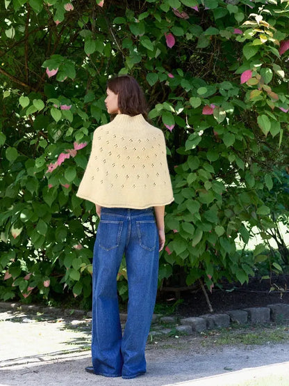Sandnes Garn Elodie poncho pattern