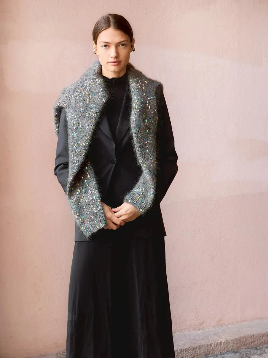 Sandnes Garn Rookie sweater Paljett version - Treasure Modern Knitting