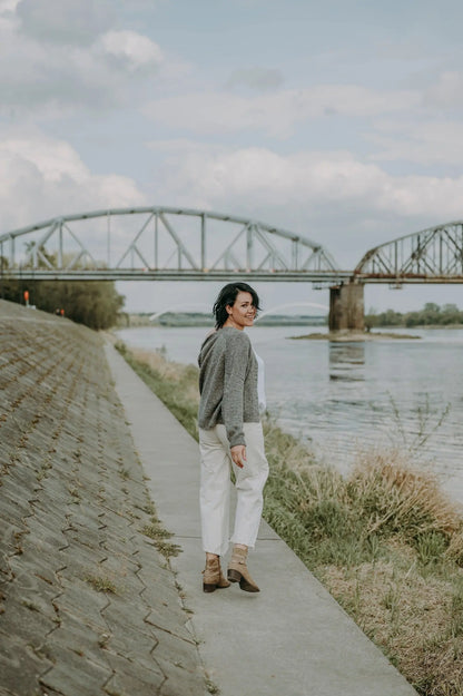 Season of Stitches - Justyna Lorkowska - Laine  PRE-ORDER Laine