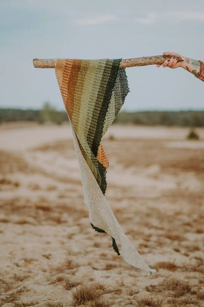 Season of Stitches - Justyna Lorkowska - Laine  PRE-ORDER Laine