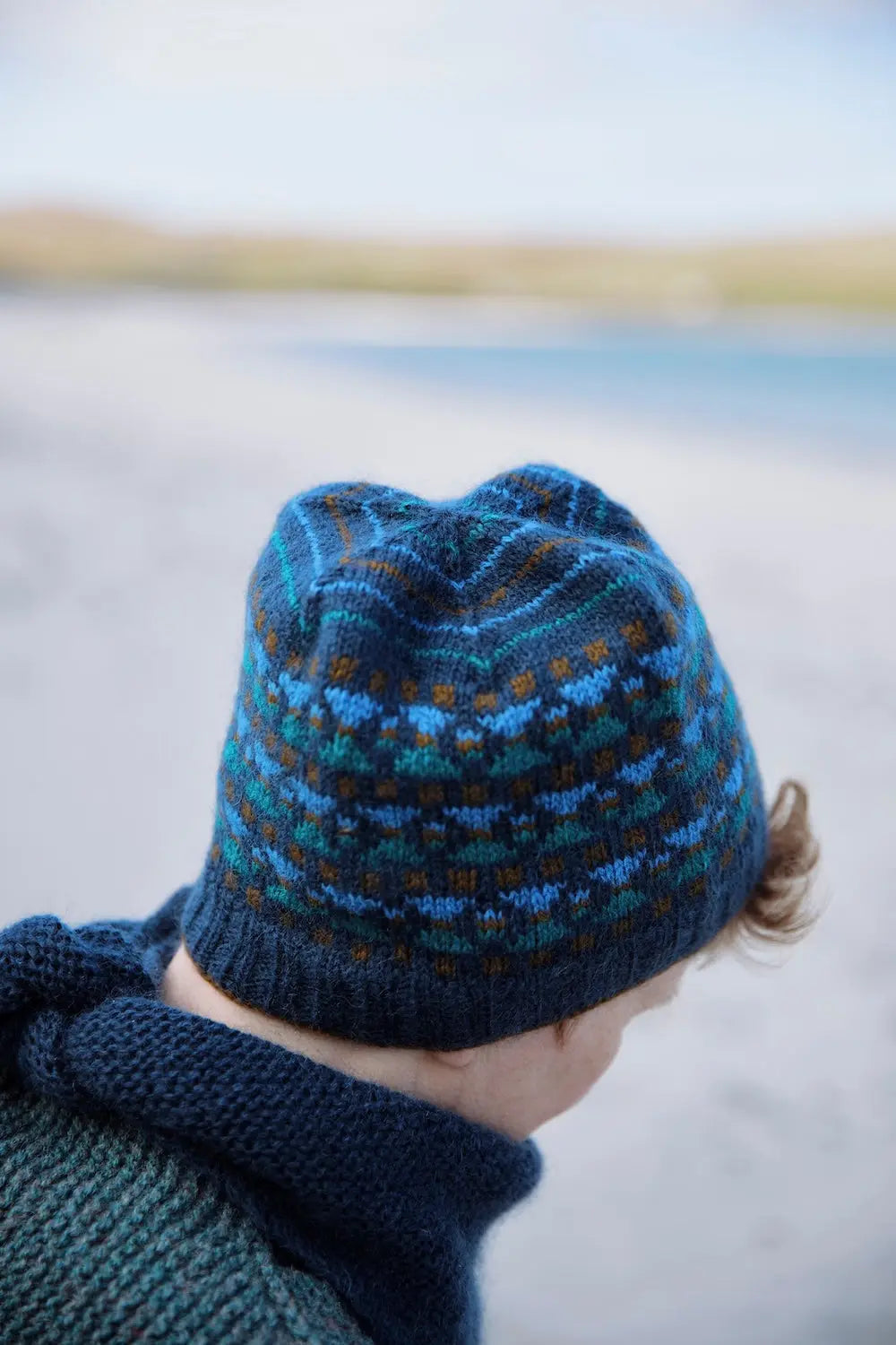 Shetland Shades by Gudrun Johnston Laine