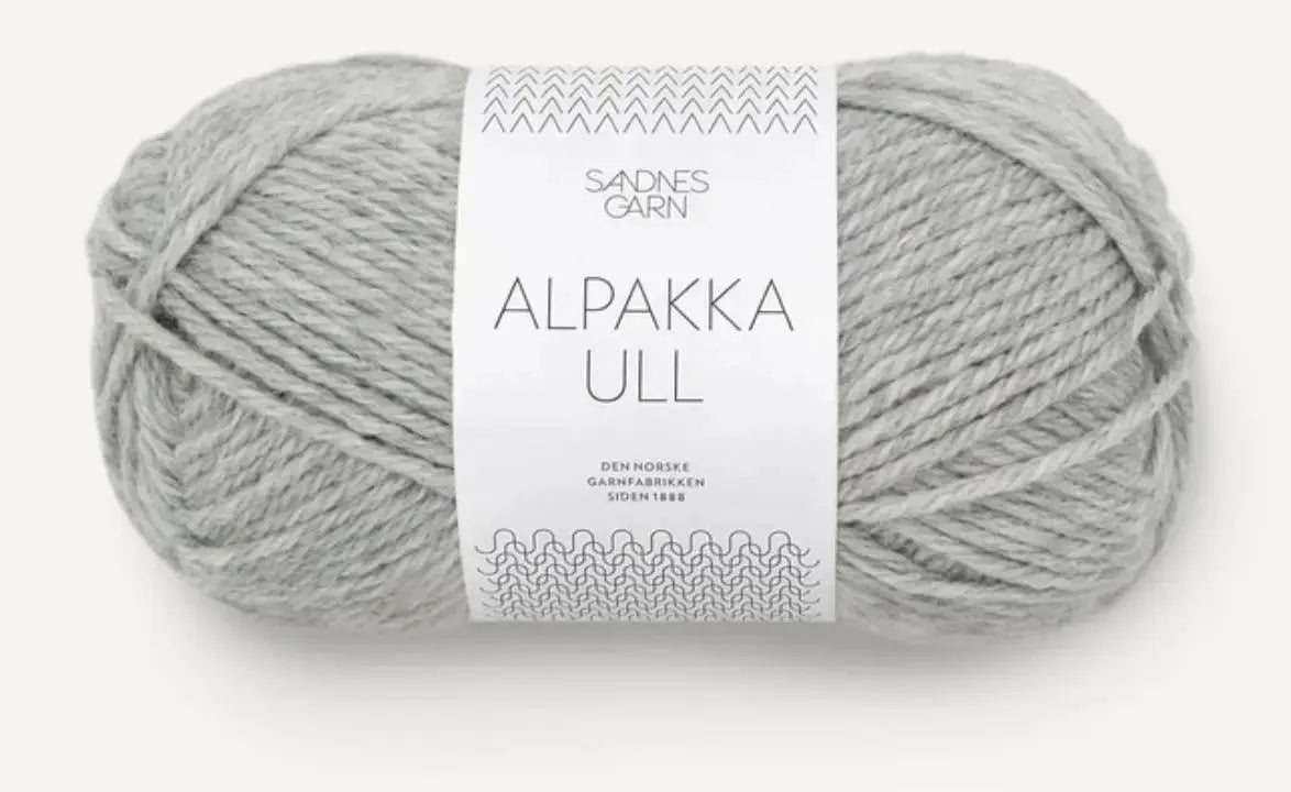 PetiteKnit Sophie Hood yarn kit WITH PATTERN - Treasure Modern Knitting