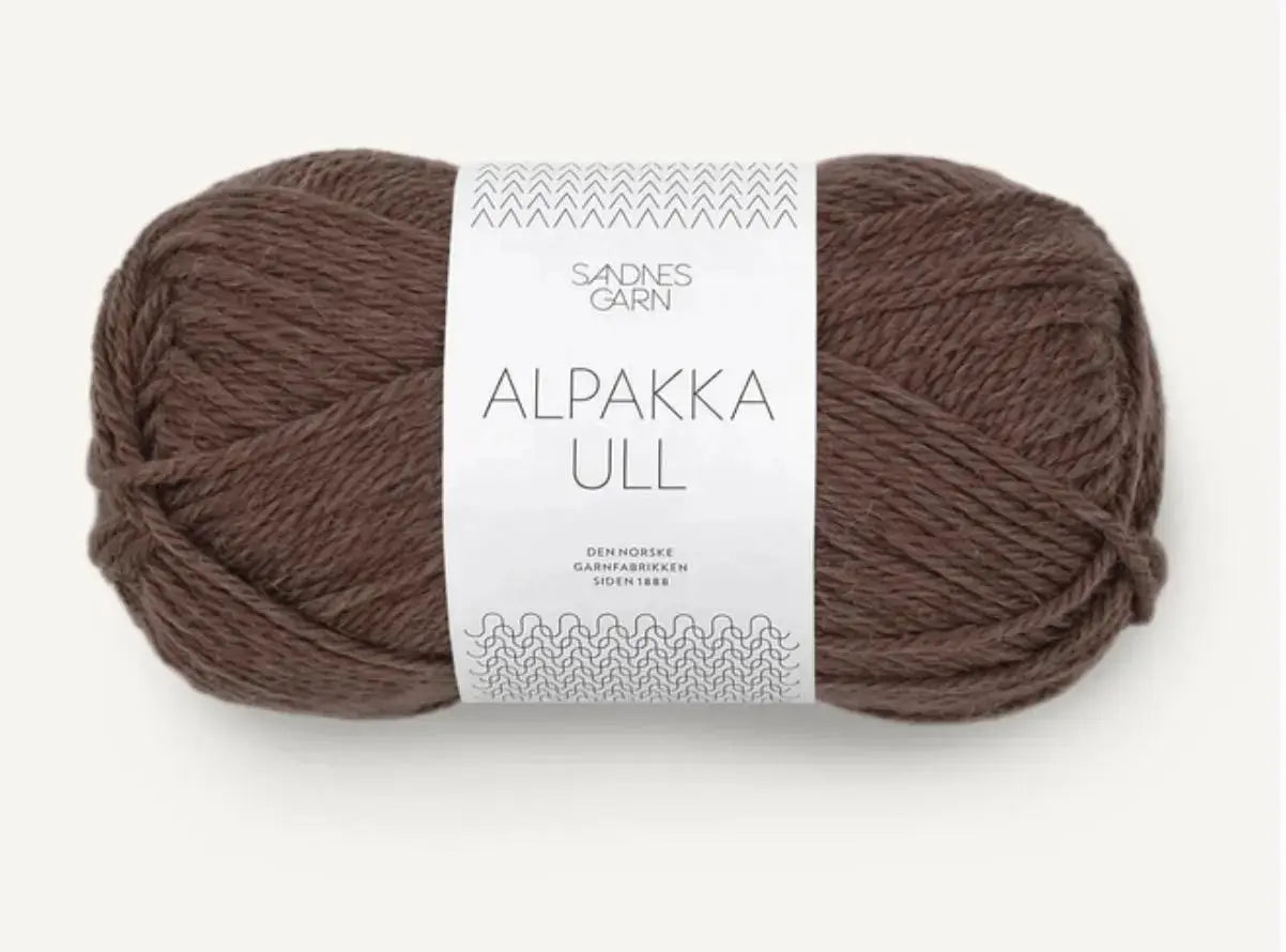 PetiteKnit Sophie Hood yarn kit WITH PATTERN - Treasure Modern Knitting