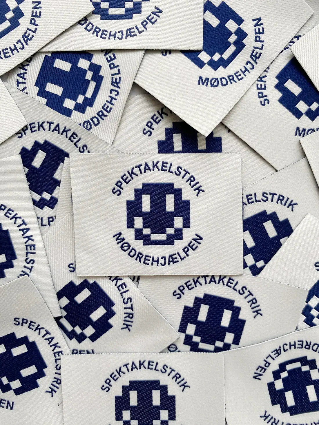Spektakelstrik - Fabric clothing labels Spektakelstrik