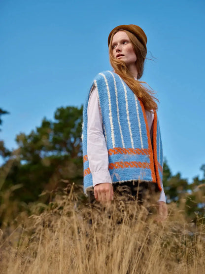 The Art of the Sea: 23 Knitwear Designs Inspired by the Moomins - PRE-ORDER Laine