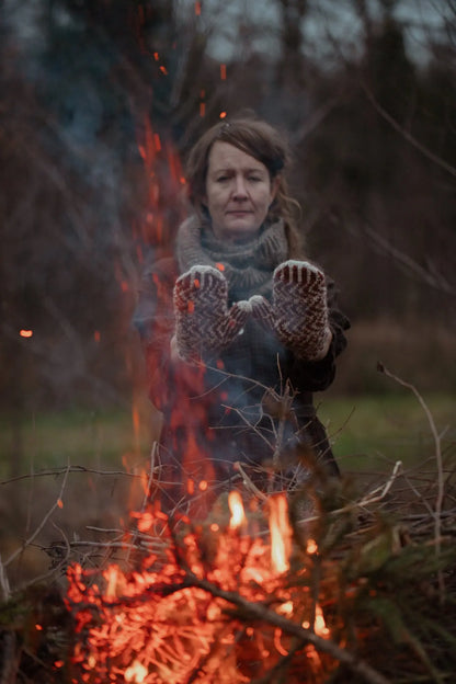 The Island and the Forest: A Knitted Correspondence by Erika Åberg & Lotta H. Löthgren PRE-ORDER Laine