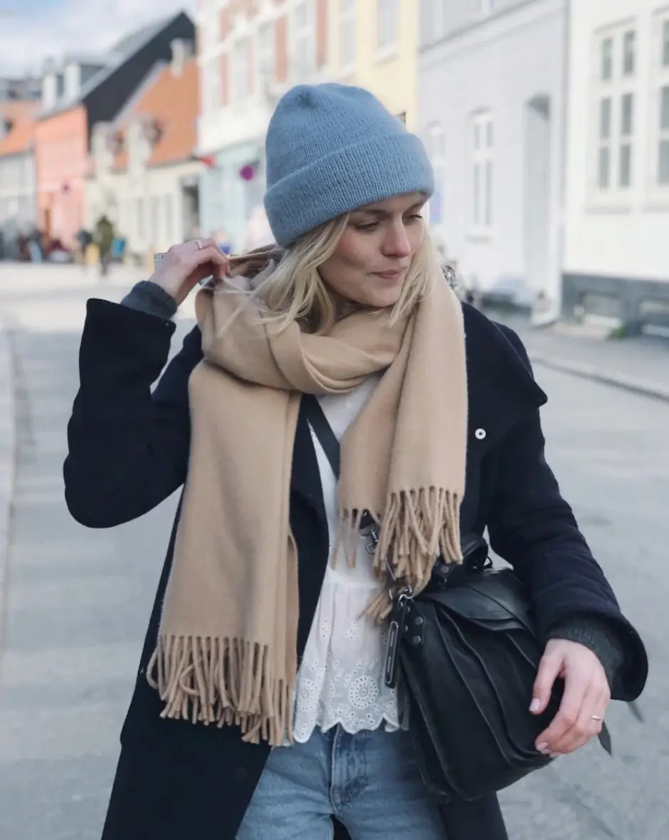 The PetiteKnit Oslo Hat yarn kit PetiteKnit