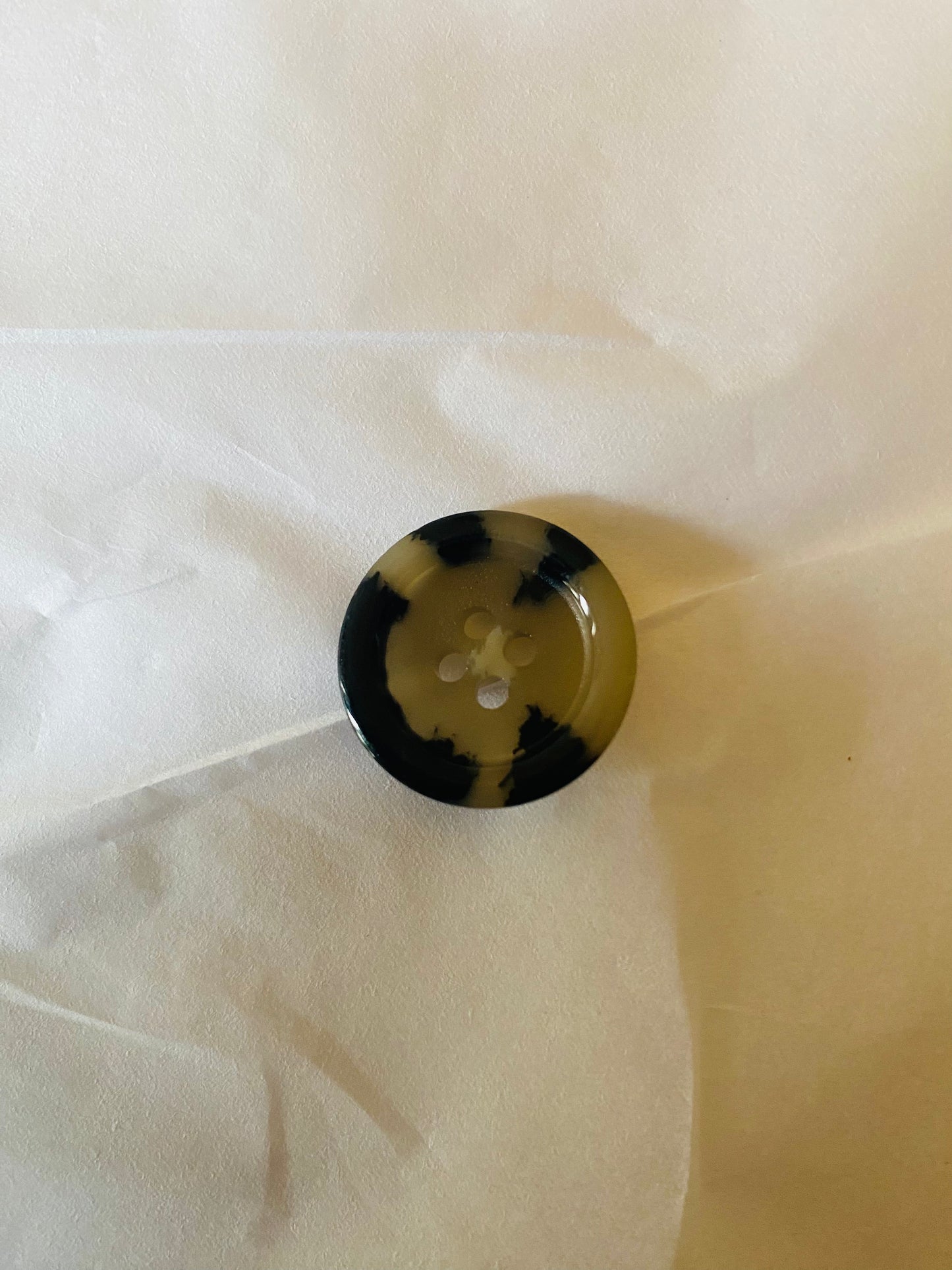 Tortoiseshell Galalith Buttons DeKnofa