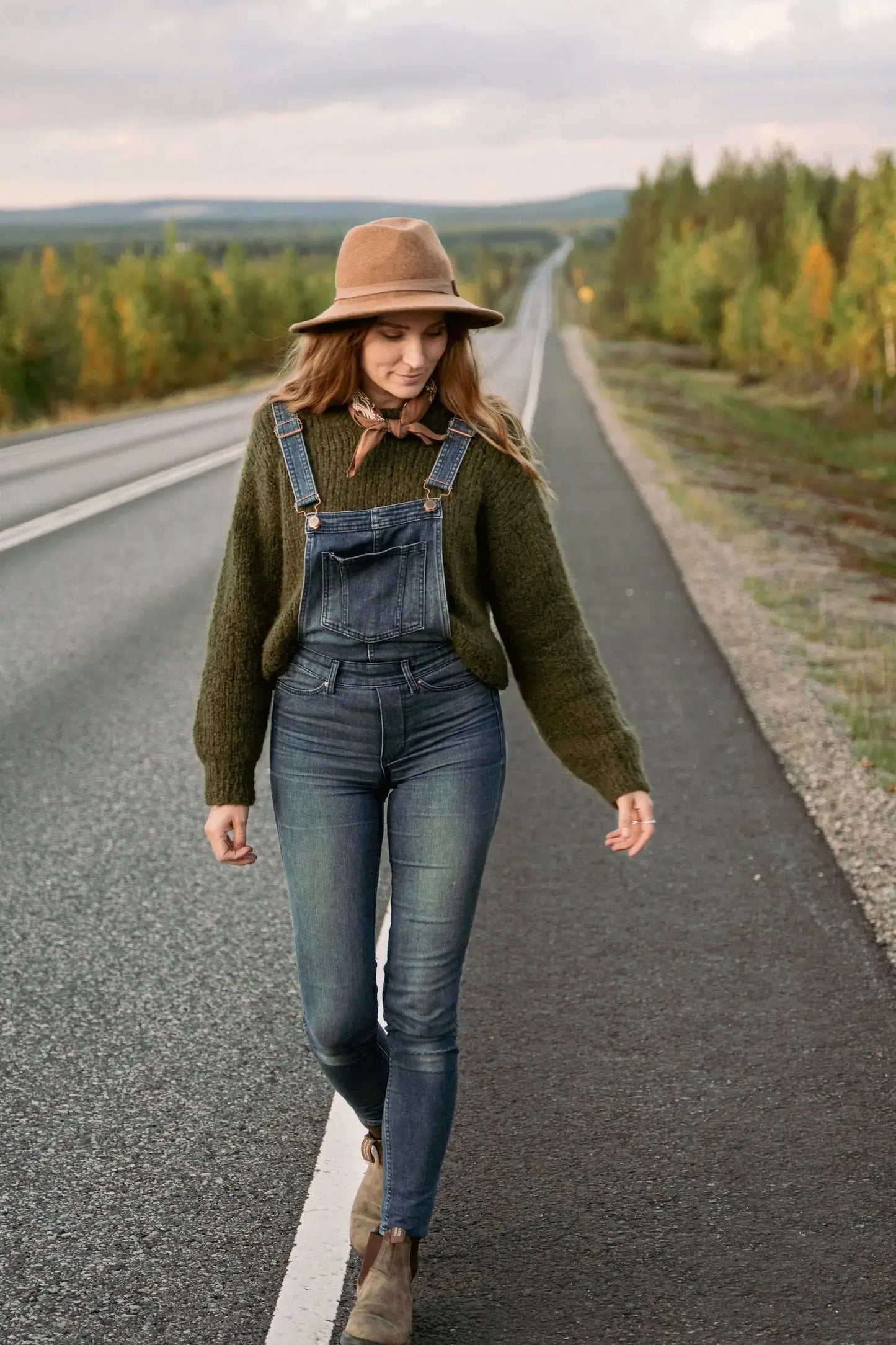 Unfolding Landscapes - Ronja Hakalehto – 17 Knits for the Road Laine