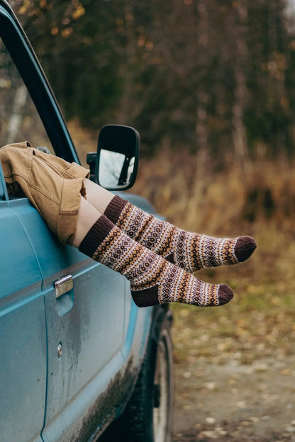 Unfolding Landscapes - Ronja Hakalehto – 17 Knits for the Road Laine
