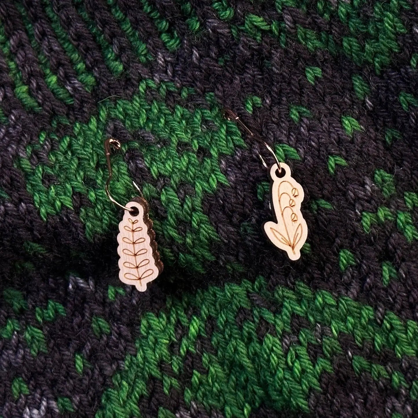 Yarnistry - Botanical stitch markers Yarnistry