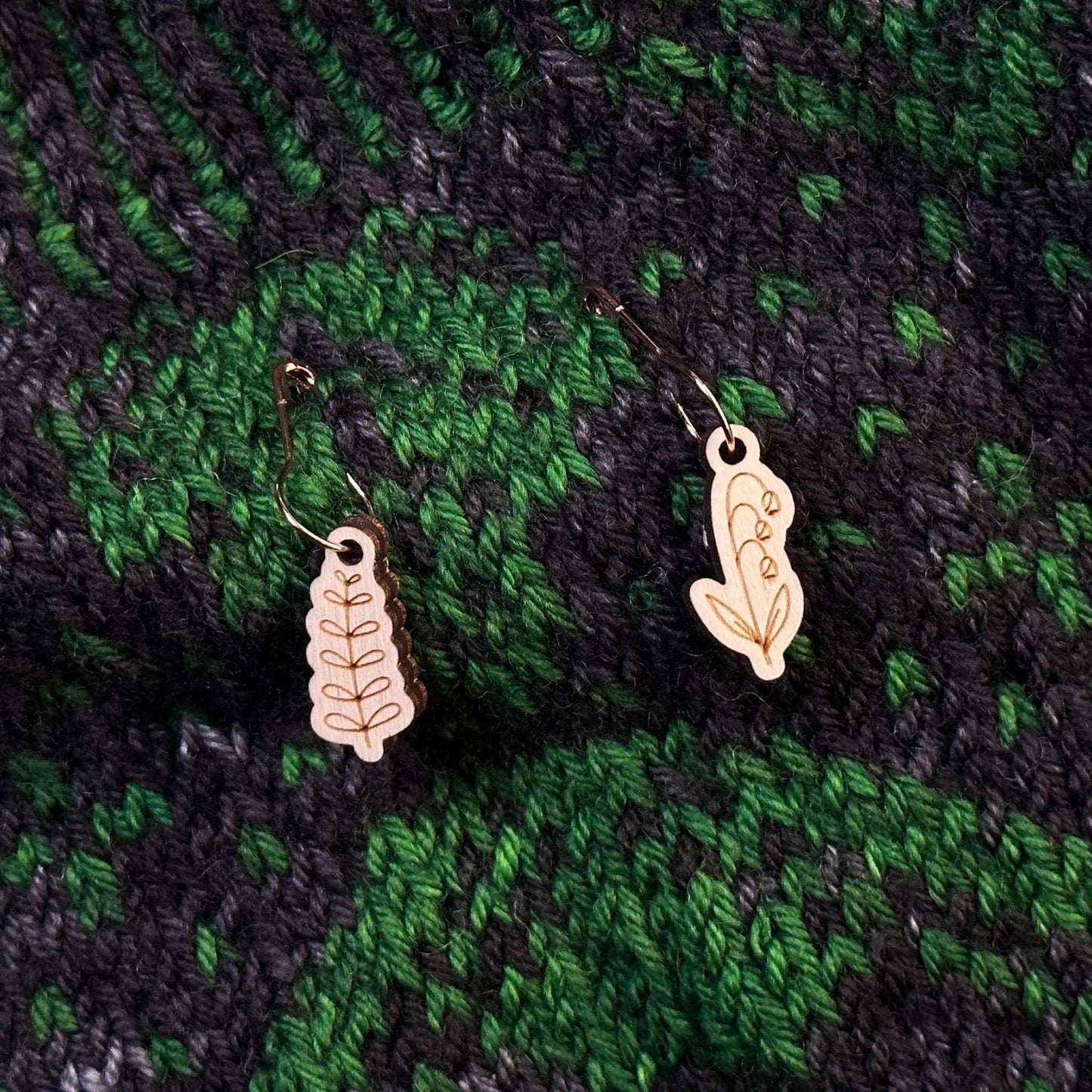 Yarnistry - Botanical stitch markers Yarnistry