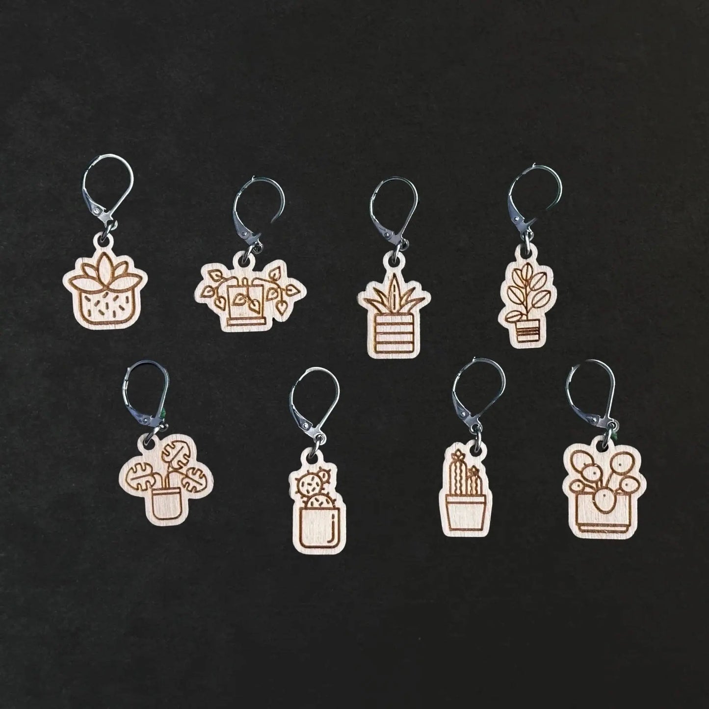 Yarnistry - House plant stitch markers Yarnistry