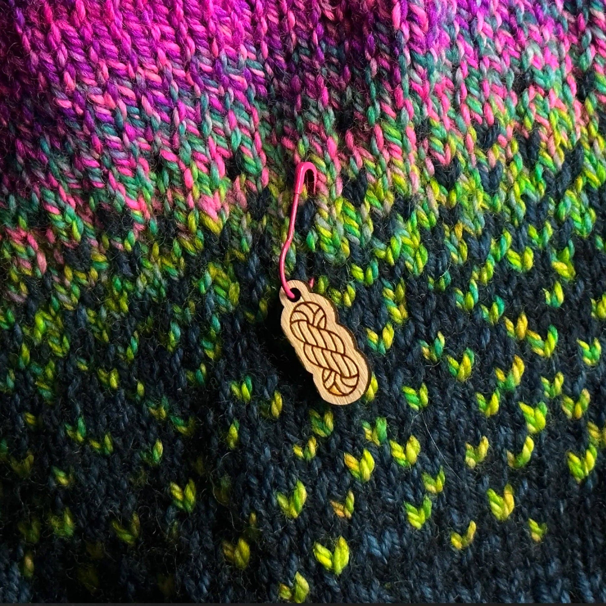 Yarnistry - Skein stitch markers Yarnistry