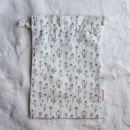 The Knitting Swan - Flower Doodles Yarn Bag