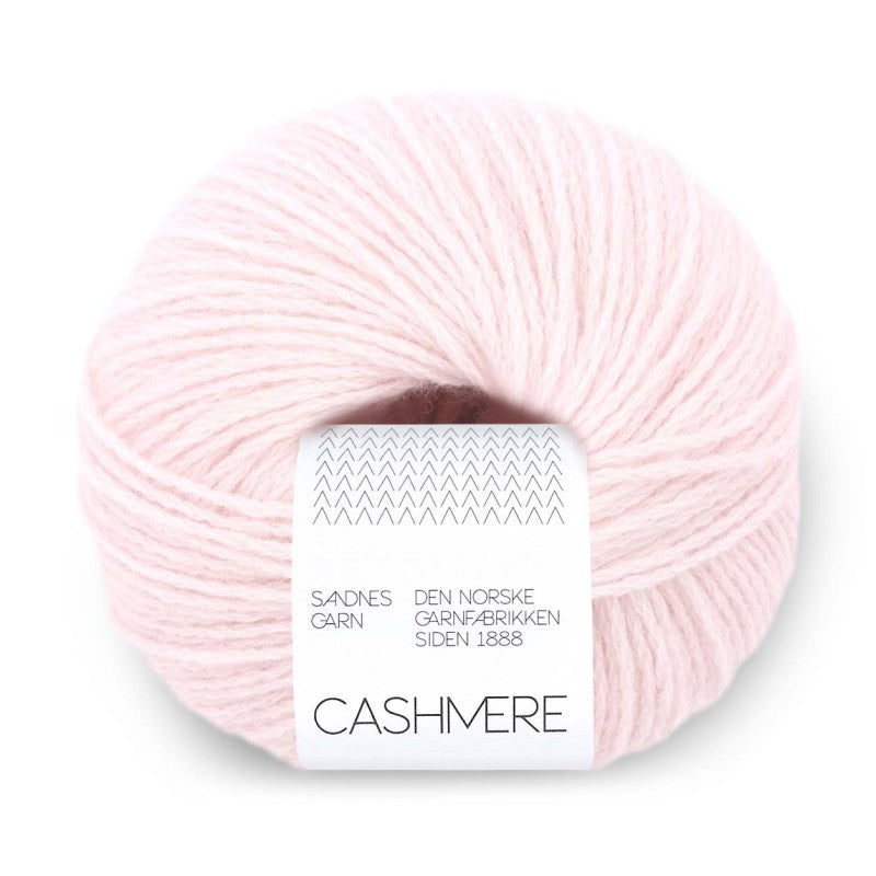 Sandnes Garn Miu Pointelle mittens yarn kit