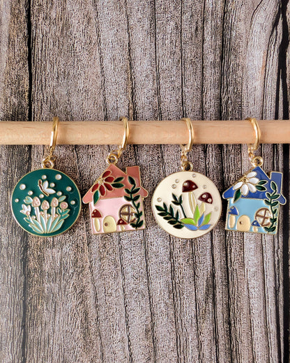 Hello Kim - Kim Chui - In the undergrowth - Movable stitch markers